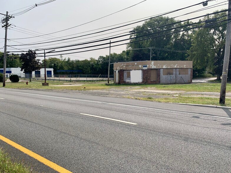 More Photos Of 63 US Highway 46, Pine Brook Freestanding For Sale