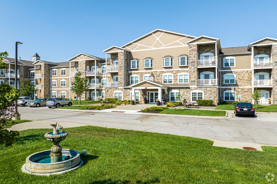 More Photos Of 13350 S Greenwood St, Olathe Apartments For Sale