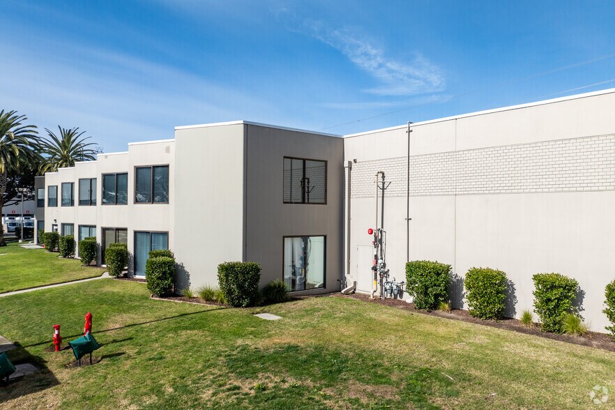 More Photos Of 4900 Hannover Pl, Fremont Unknown For Lease