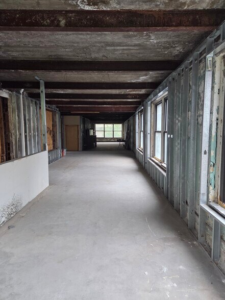 More Photos Of 210 E Fayette St, Syracuse Office For Sale