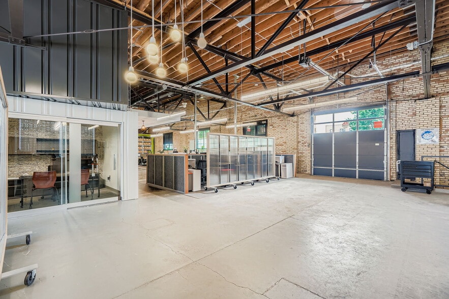 More Photos Of 571 Snelling Ave N, Saint Paul Office For Sale