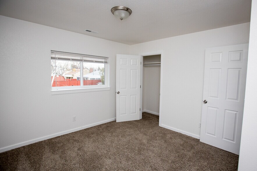 More Photos Of 4087 S Clarkson St, Englewood Land For Sale