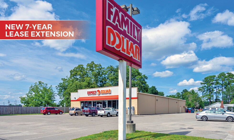 More Photos Of 404 W Main St, Beulaville Freestanding For Sale