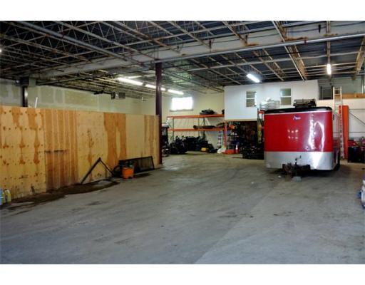 More Photos Of 184 Stone St, Clinton Manufacturing For Lease