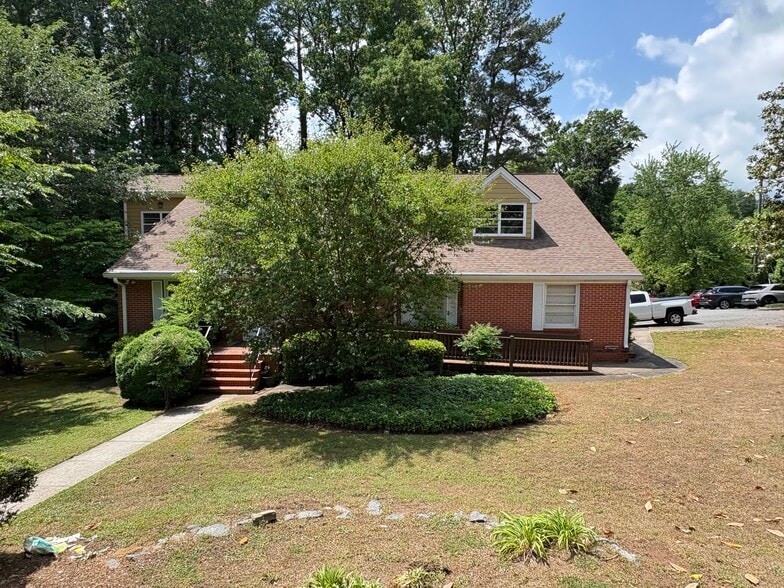 Primary Photo Of 100 SE Dogwood Dr, Marietta Office For Sale