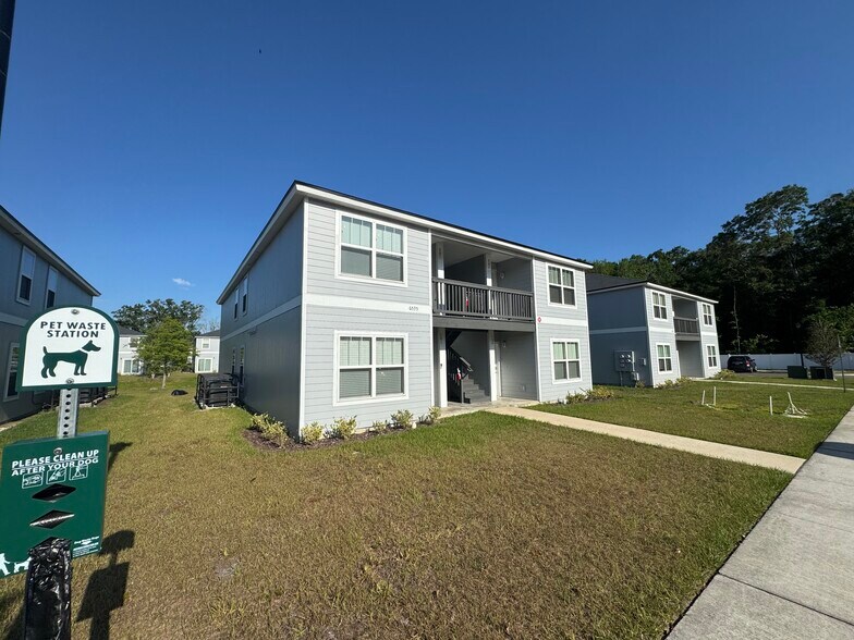 More Photos Of 6535 Sweetbay Ln, Jacksonville Apartments For Sale