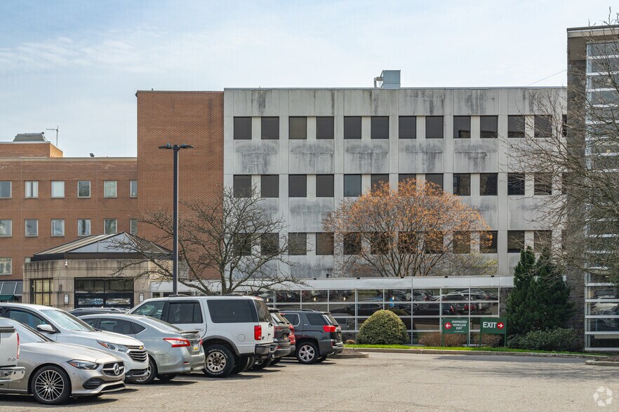 More Photos Of 1 Medical Center Blvd, Upland Medical For Sale