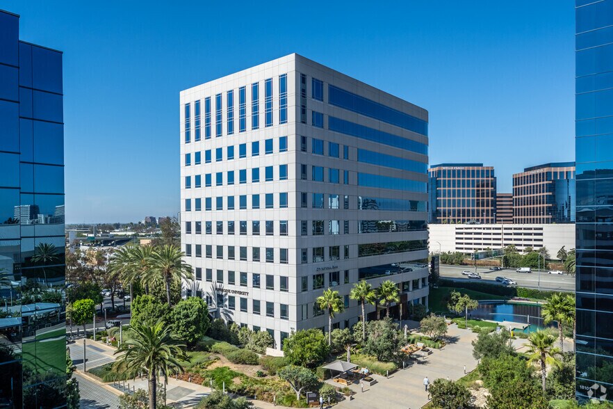 More Photos Of 18101 Von Karman Ave, Irvine Unknown For Lease