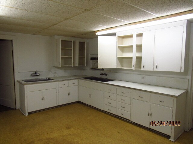 More Photos Of 301 N Washington St, Ardmore Distribution For Sale