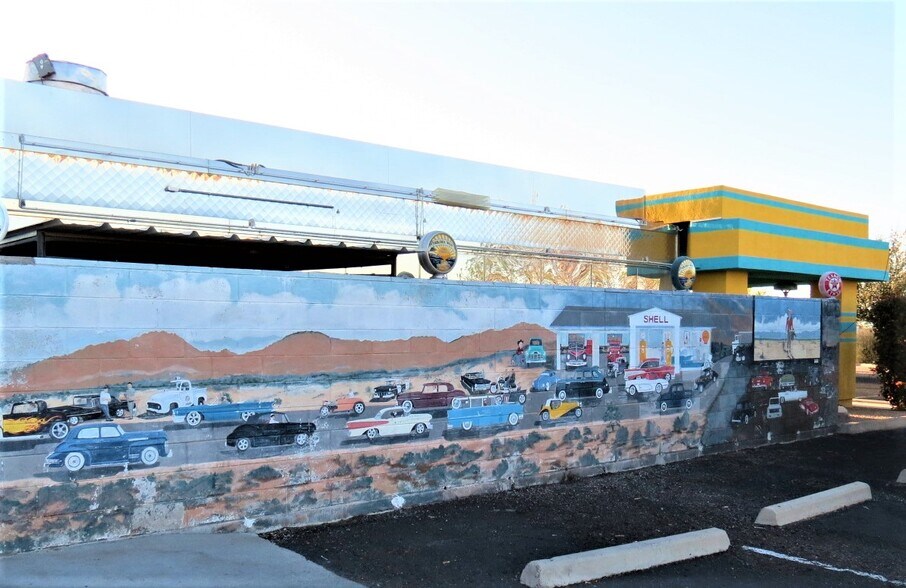 More Photos Of 3500 Canyon De Flores, Sierra Vista Restaurant For Sale