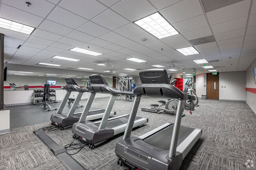 More Photos Of 2400 Lakeside Blvd, Richardson Office For Lease