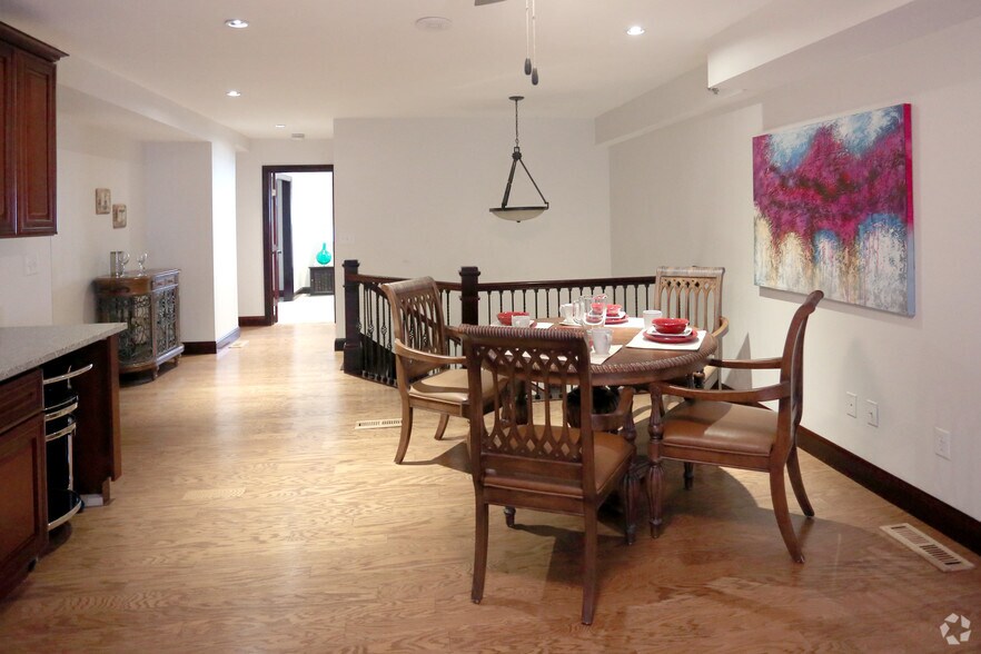 More Photos Of 1014-1024 Locust St, Saint Louis Apartments For Sale