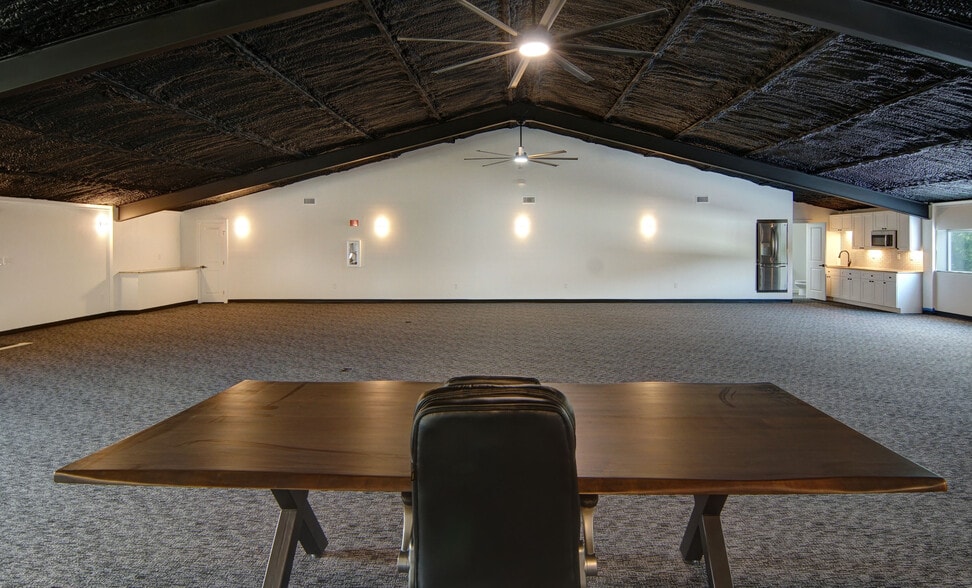 More Photos Of 4300 Burleson Retta Rd, Burleson Office For Lease