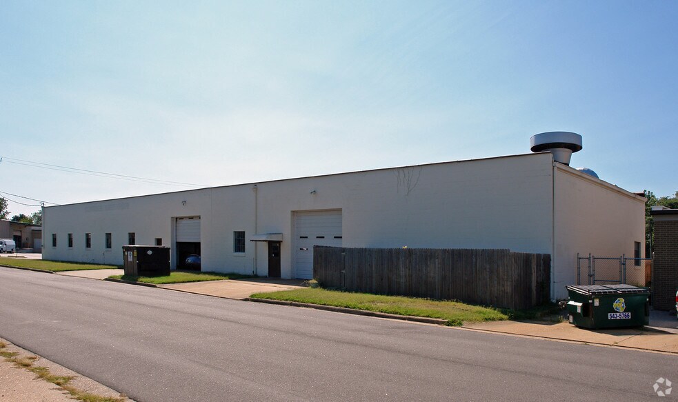 More Photos Of 400 Cumberland Ave, Portsmouth Service For Sale