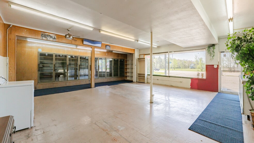 More Photos Of 11424 W Corunna Rd, Lennon Storefront Retail Residential For Sale