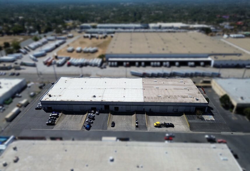 More Photos Of 8470 Belvedere Ave, Sacramento Warehouse For Lease