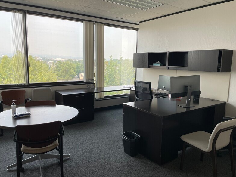 More Photos Of 5190 Neil Rd, Reno Office For Lease