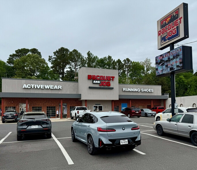 Primary Photo Of 1419 NW Loop 281, Longview Storefront For Sale