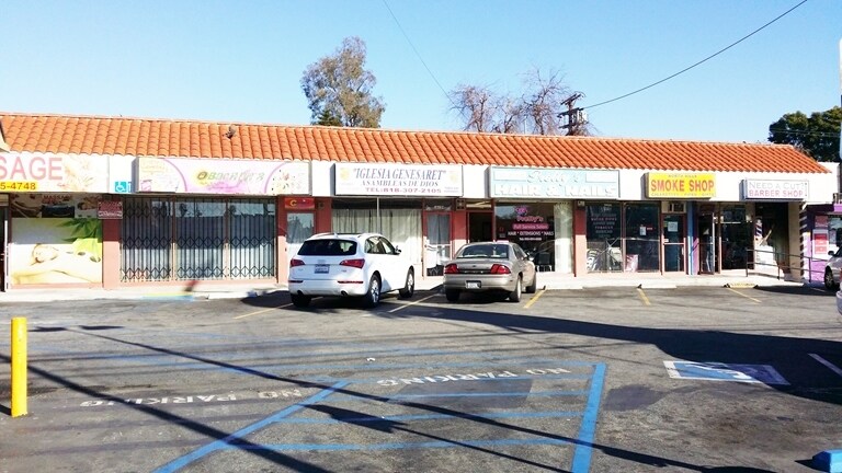 More Photos Of 16153-16167 Nordhoff St, North Hills Storefront For Lease