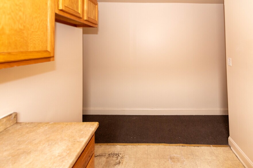More Photos Of 1611 Gwynns Falls Pky, Baltimore Apartments For Sale