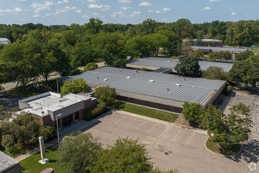 More Photos Of 2356-2370 Science Pky, Okemos Office For Sale