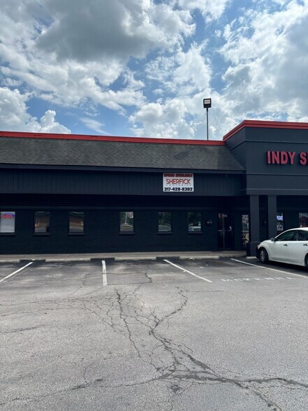 More Photos Of 1505-1539 N Post Rd, Indianapolis General Retail For Sale