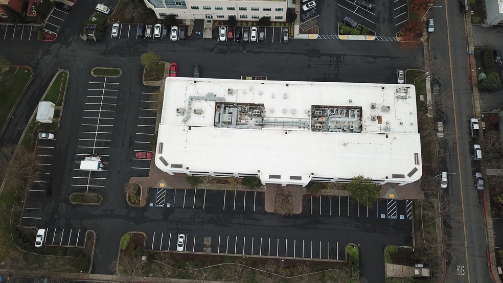 More Photos Of 2591 Kerner Blvd, San Rafael Industrial For Lease