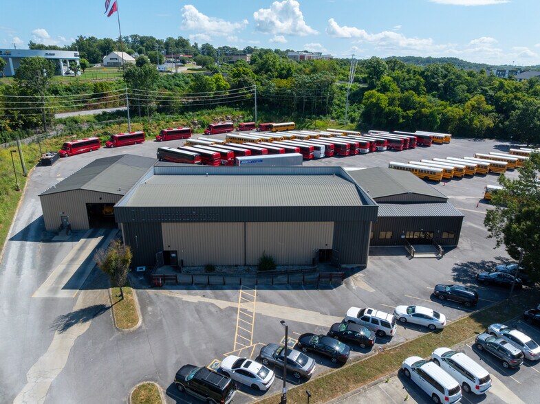 Primary Photo Of 540 Collins Park Dr, Antioch Industrial For Lease
