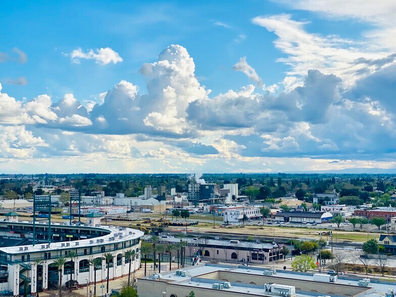 More Photos Of 1060 Fulton St, Fresno Office For Sale