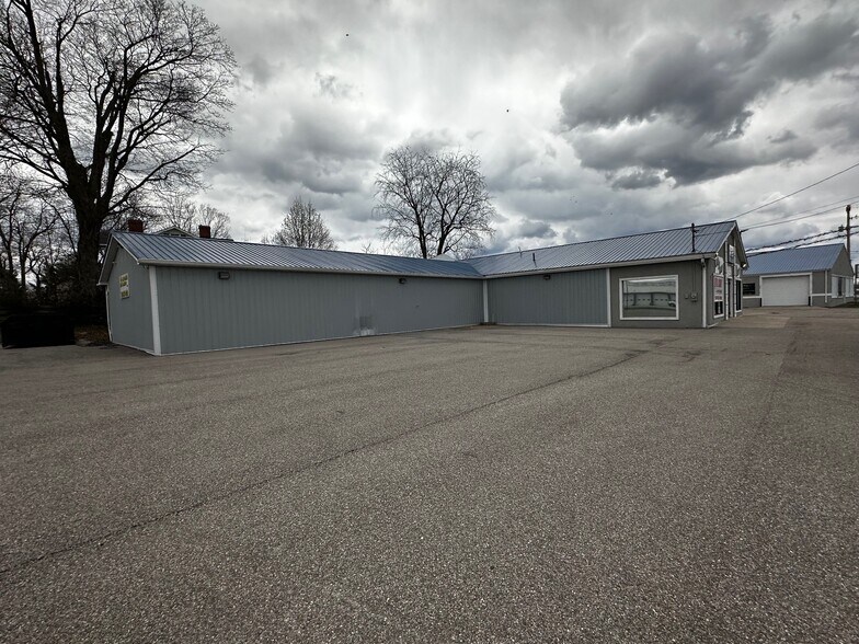 More Photos Of 25935 State Route 7, Marietta Loft Creative Space For Lease