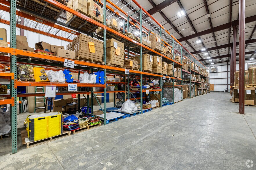 More Photos Of 248 Brighton Rd, Andover Warehouse For Sale