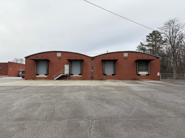 More Photos Of 486 S Center St, Taylorsville Warehouse For Sale