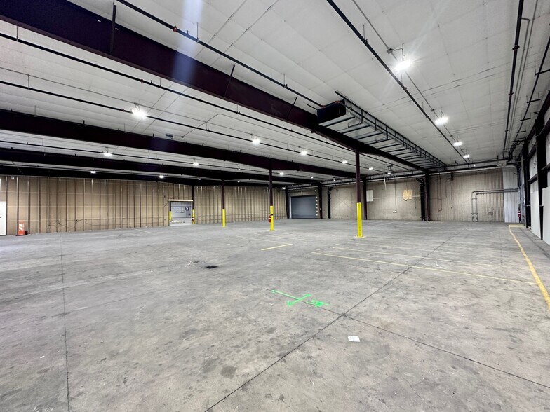More Photos Of 701 Topeka Way, Castle Rock Manufacturing For Lease
