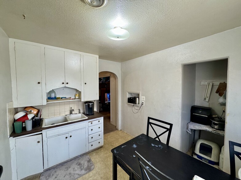 More Photos Of 4202 Cheyenne St, Cheyenne Multifamily For Sale