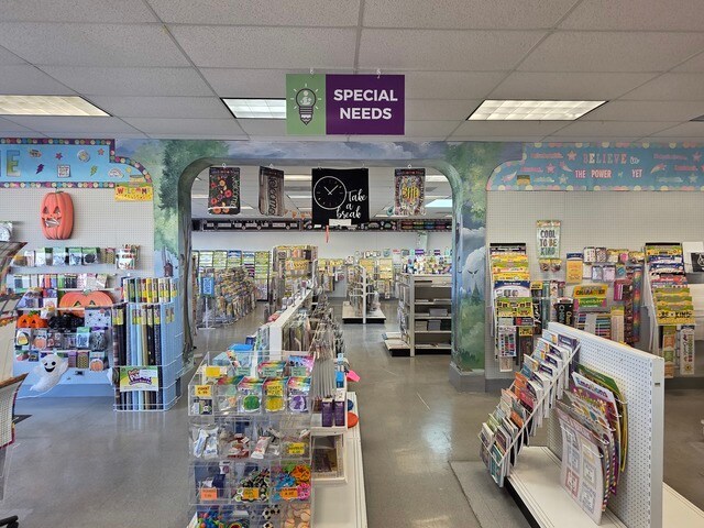 More Photos Of 3625 W 95th St, Evergreen Park Storefront Retail Office For Sale