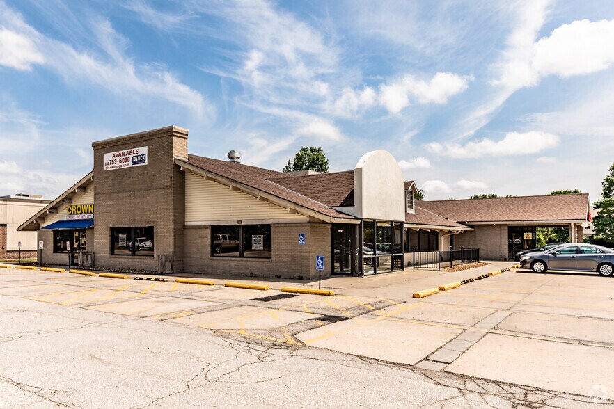 More Photos Of 6141-6151 NW Barry Rd, Kansas City Unknown For Sale