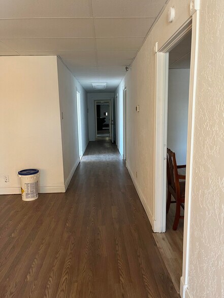 More Photos Of 118 N Turner St, Hobbs Storefront Retail Office For Sale