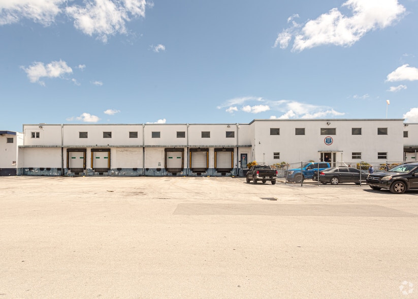 More Photos Of 6831 NW 37th Ave, Miami Refrigeration Cold Storage For Lease