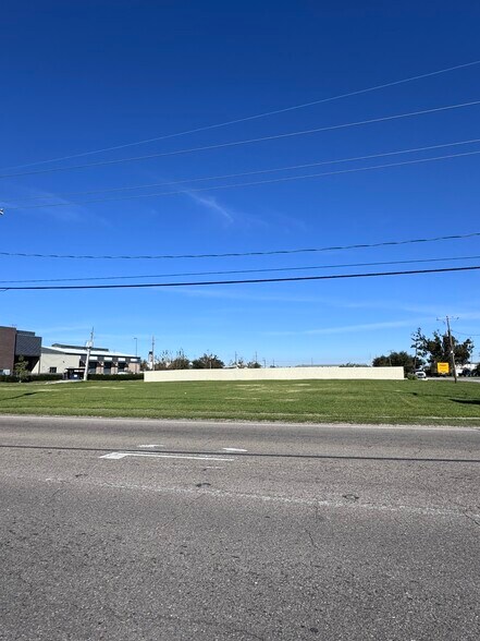 More Photos Of Reverend Richard Wilson Dr, Kenner Land For Lease