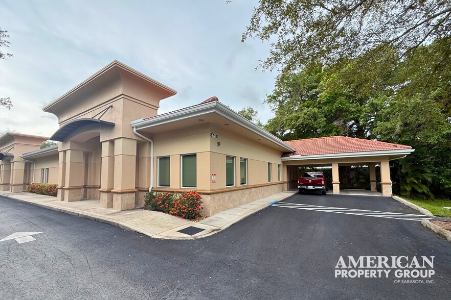 Primary Photo Of 5715 21st Ave W, Bradenton Medical For Sale