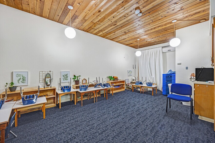 More Photos Of 35660 Cedar Blvd, Newark Religious Facility For Sale