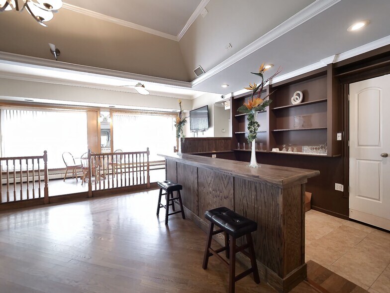 More Photos Of 3256-3258 N Elston Ave, Chicago Storefront Retail Residential For Sale