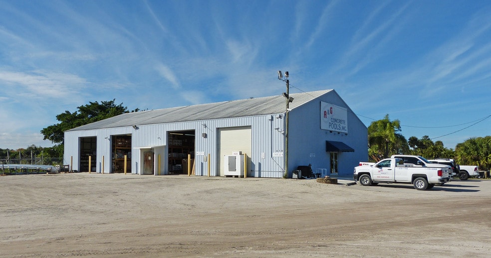 More Photos Of 410 Saeger Ave, Fort Pierce Industrial For Lease