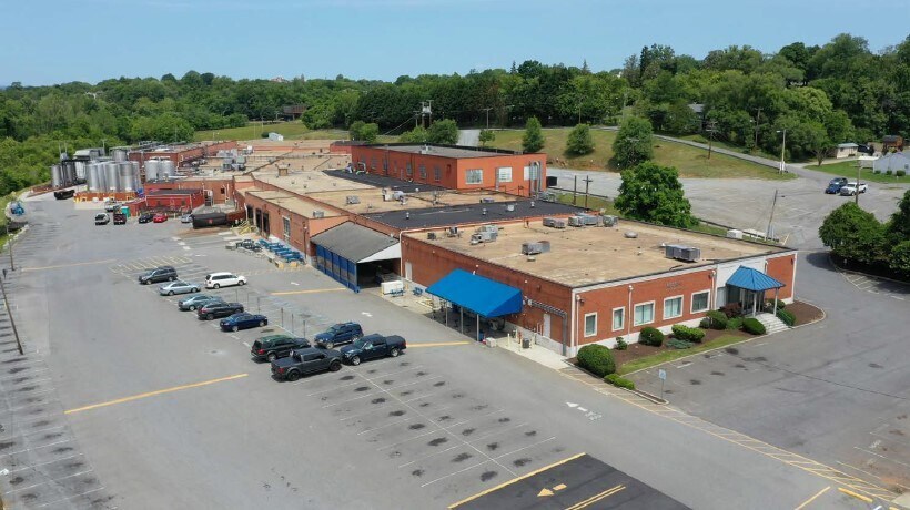 More Photos Of 1000 Robins Rd, Lynchburg Manufacturing For Lease