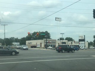 More Photos Of 1507 Harding Hwy, Lima Restaurant For Sale