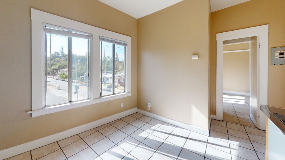 More Photos Of 2601-2605 High St, Oakland Apartments For Sale