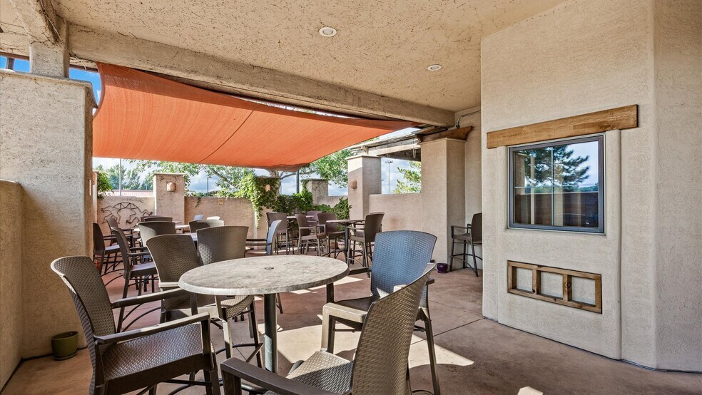 More Photos Of 3245 I-70 Business Loop, Clifton Restaurant For Sale