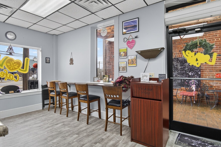 More Photos Of 104-110 S Hill Ave, South Hl, South Hill Office Residential For Sale