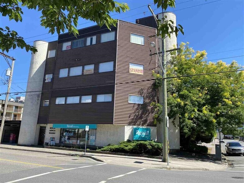 More Photos Of 9200 Mary St, Chilliwack Storefront Retail Office For Sale