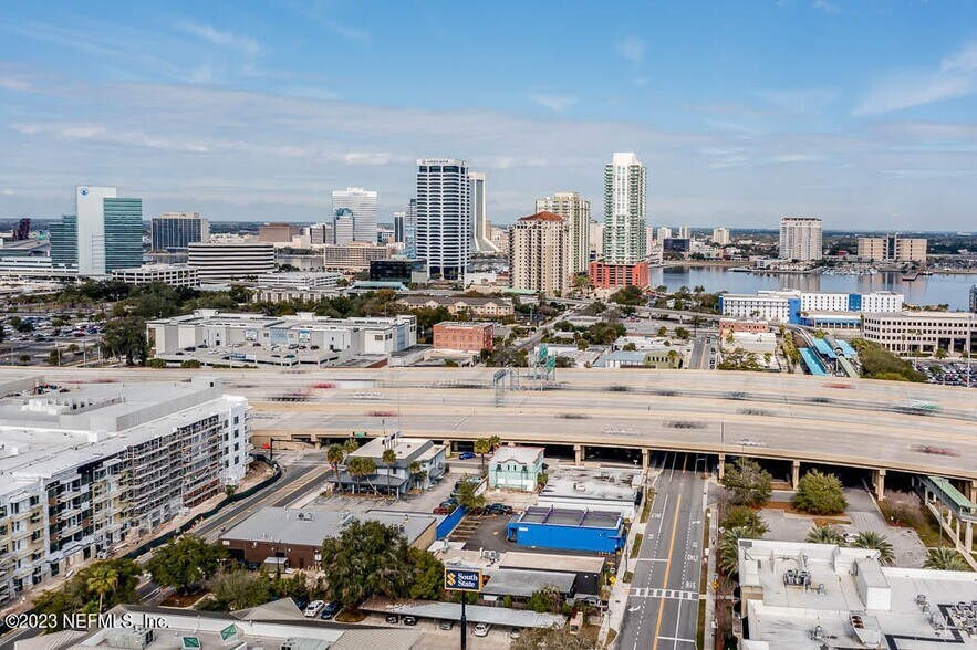 More Photos Of 1200 Kings Ave, Jacksonville Freestanding For Lease
